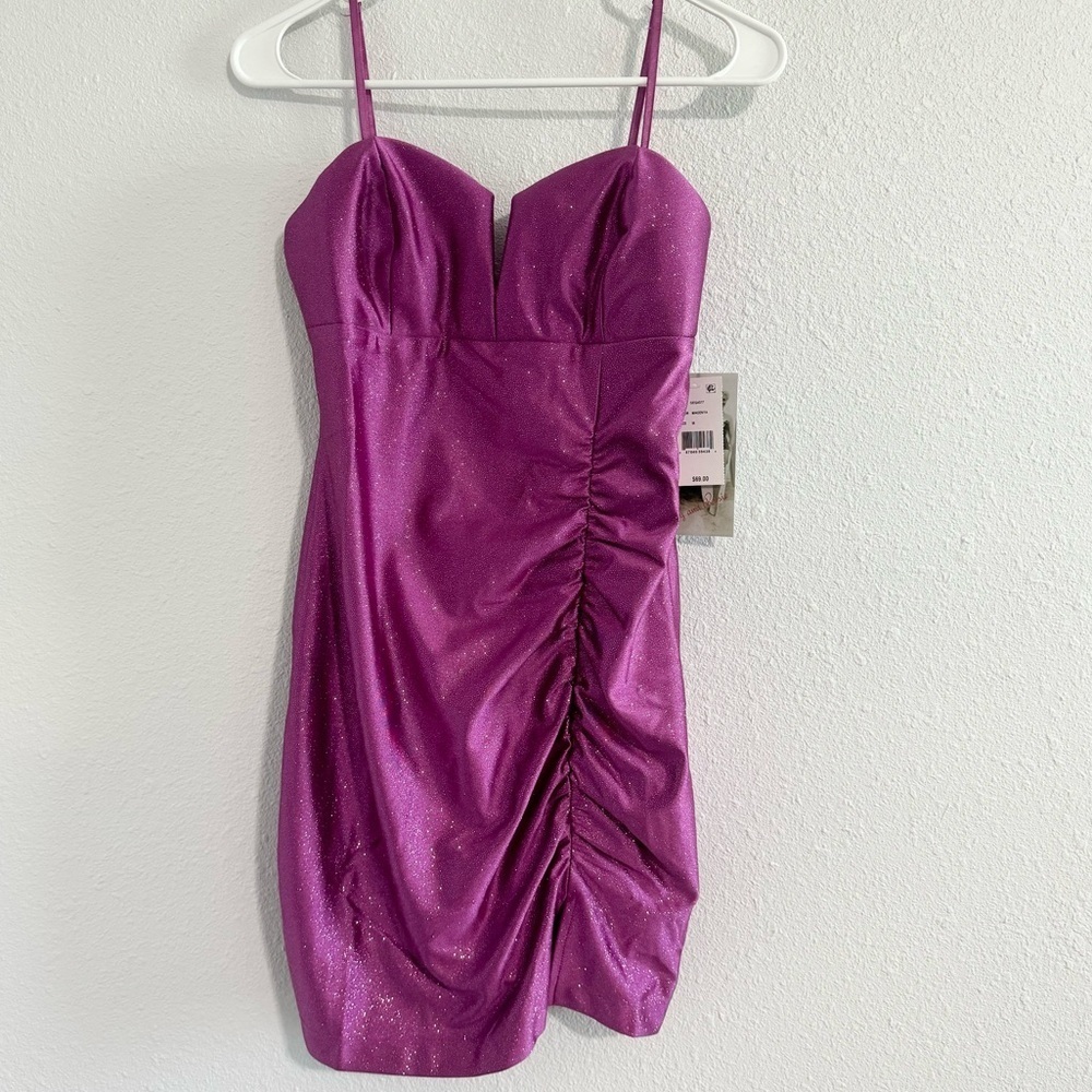Sexy Shimmer Ruched Sparkly Magenta Mini Dress w/ Side Slit Size Medium … - Picture 1 of 8
